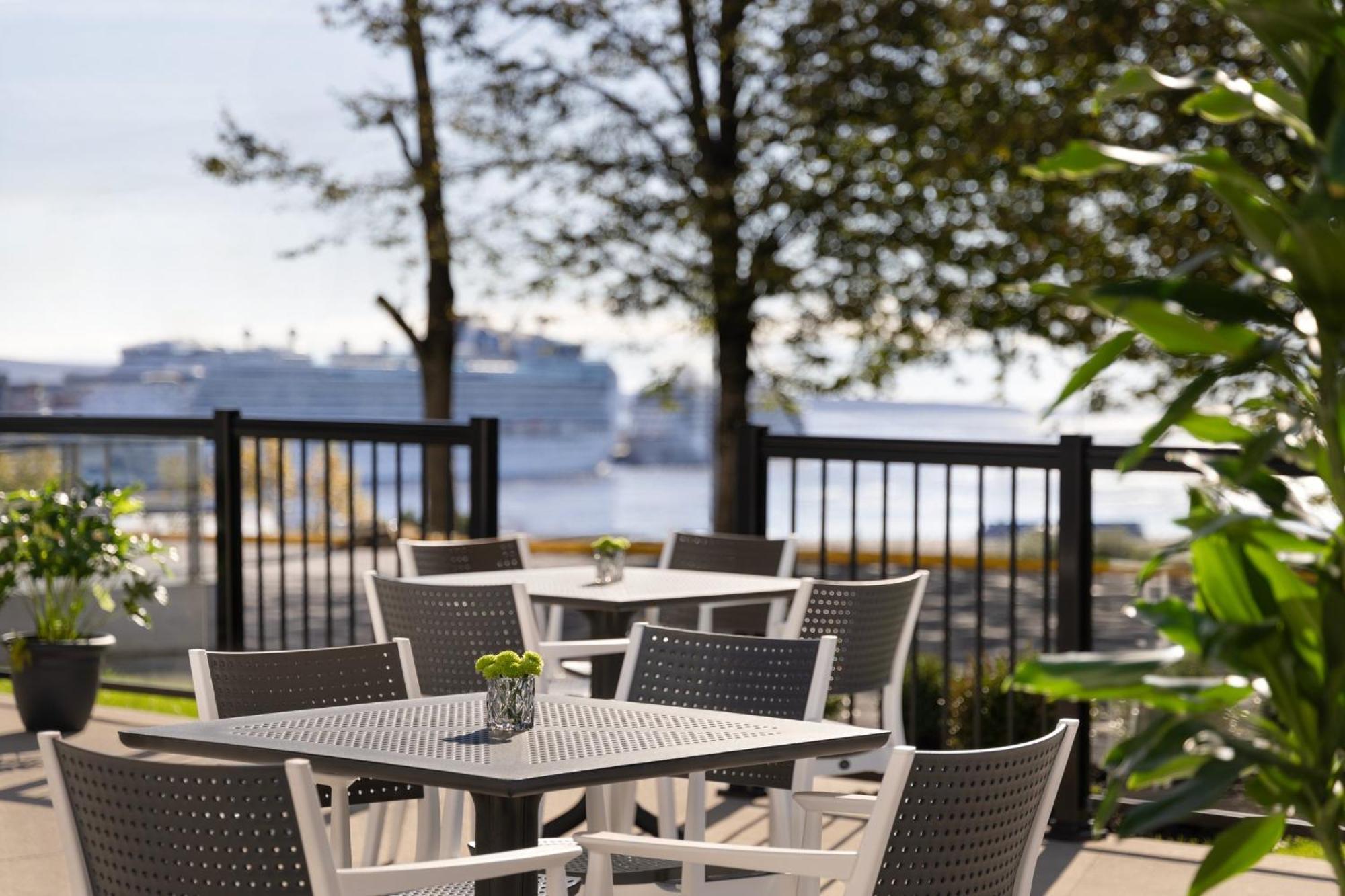 Crowne Plaza Saint John Harbour View By Ihg Hotel Exterior foto